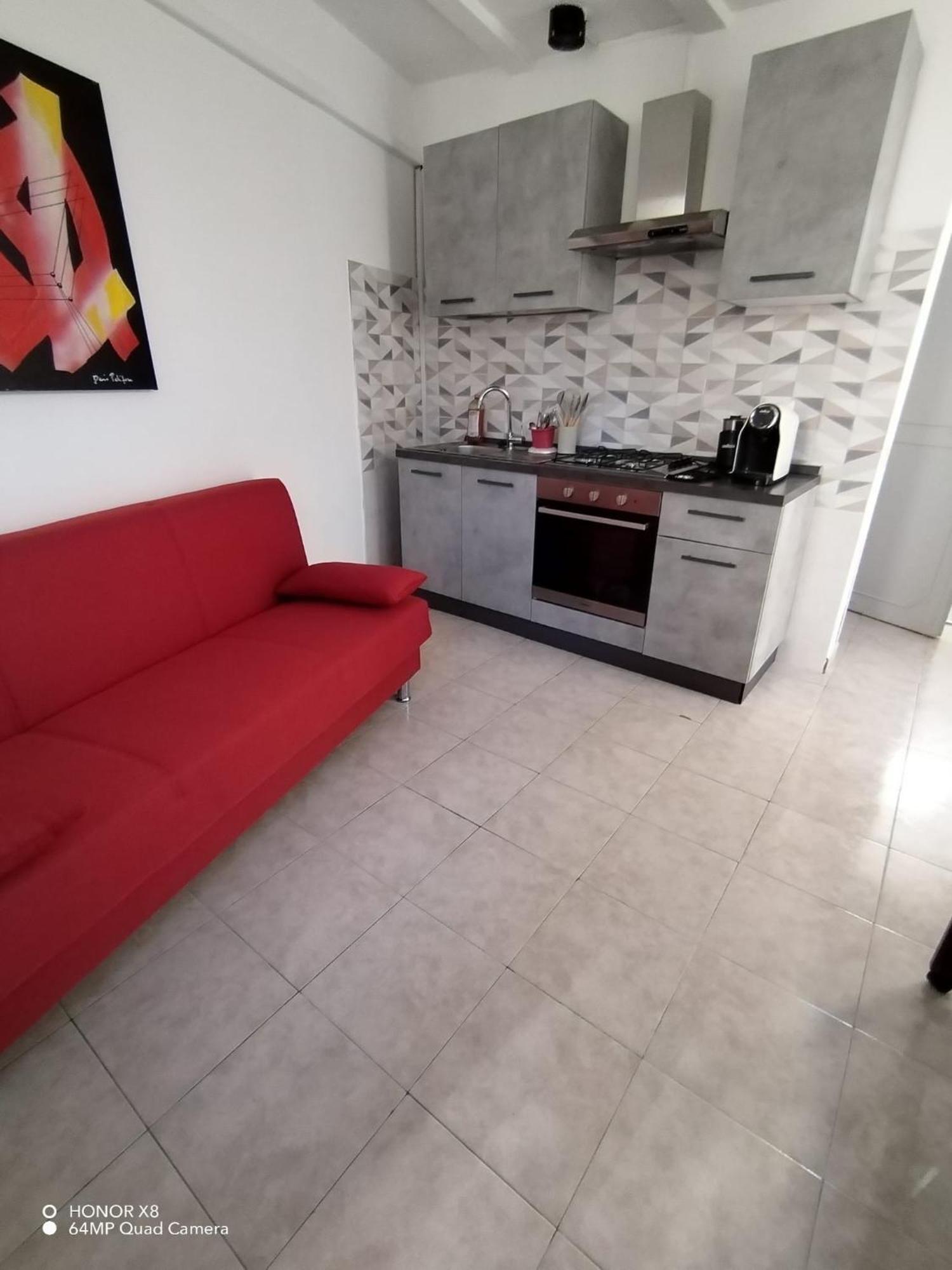 B&B Civitavecchia La Casetta Con Giardino 외부 사진